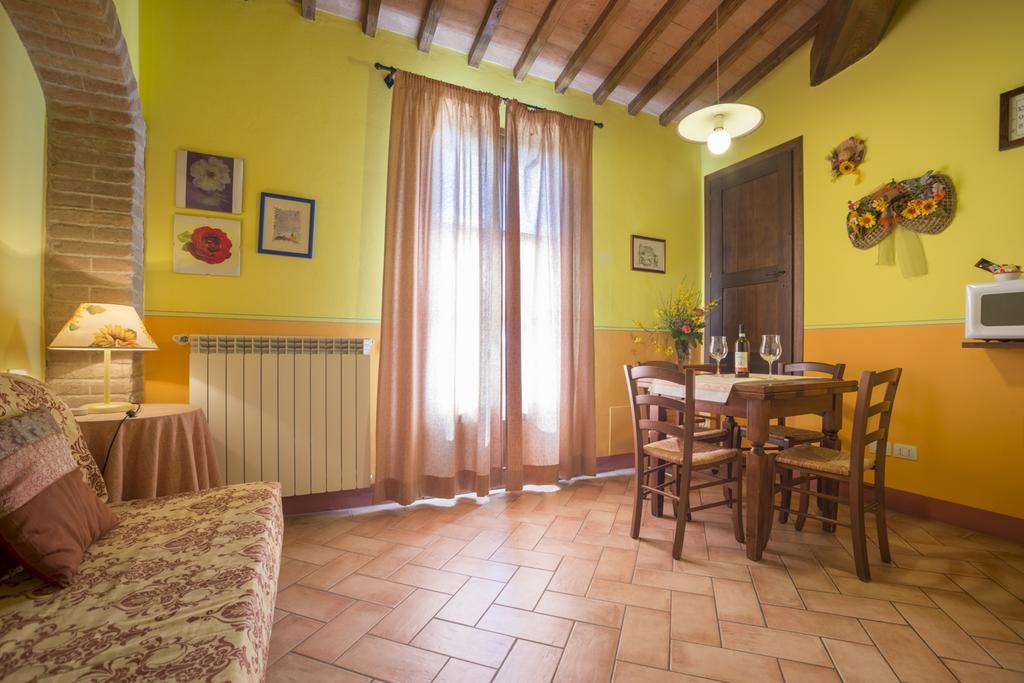 Agriturismo Il Poggetto San Gimignano Exterior foto