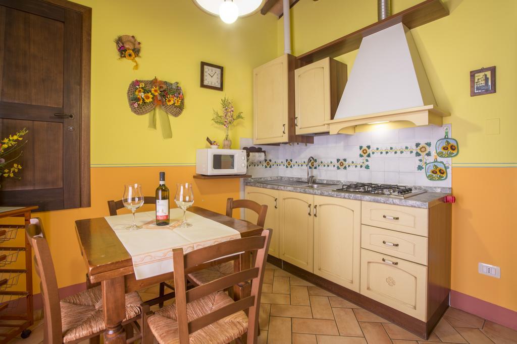 Agriturismo Il Poggetto San Gimignano Exterior foto
